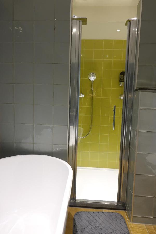 Hotel Logies Aan De Dam